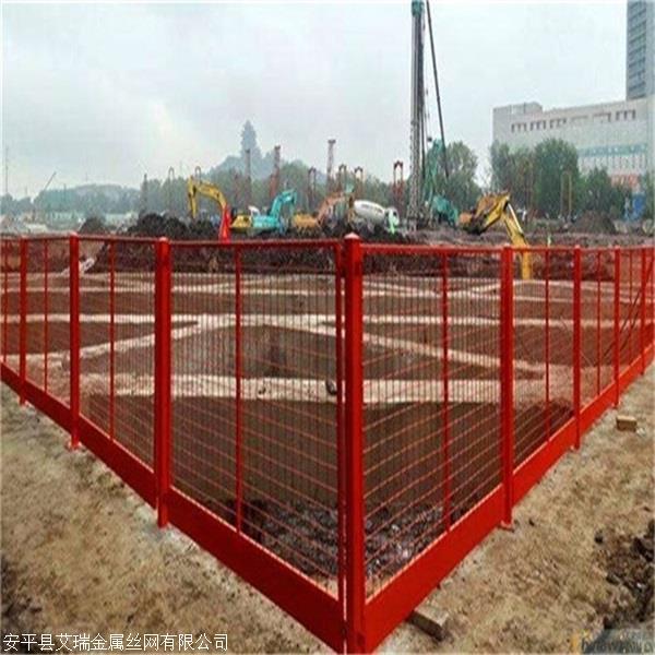工地臨邊護(hù)欄圖片2